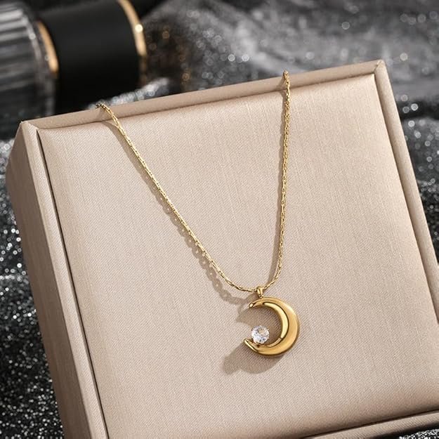 Gold Moon Star Necklace in 18K Gold Plated Stainless Steel – Anti Tarnish Waterproof Jewellery