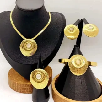 Korean pearl necklace set