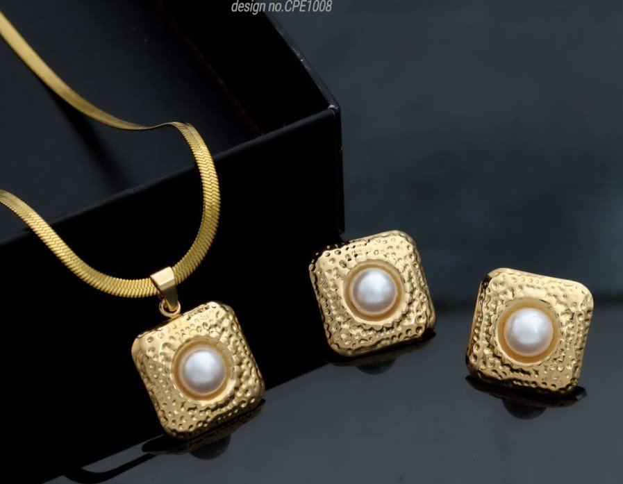 square-pearl-necklace-earrings-set.jpg